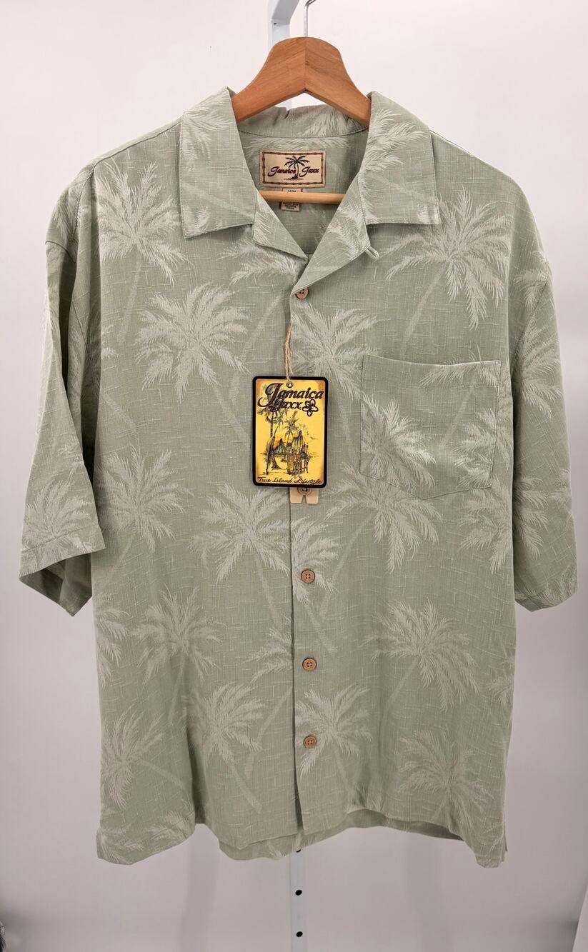 Jamaica Jaxx Men’s Medium 100% Silk Hawaiian Shirt Palm Tree Sage Green NWT